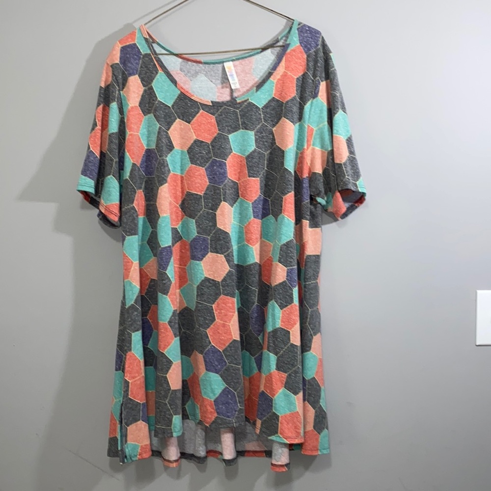 LuLaRoe Tunic Top in Gray, Coral, Teal & Purple Hexagon Print